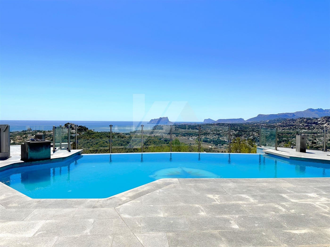 4 soverom Villa til salgs i Moraira med svømmebasseng garasje - € 1 990 000 (Ref: 8220833)