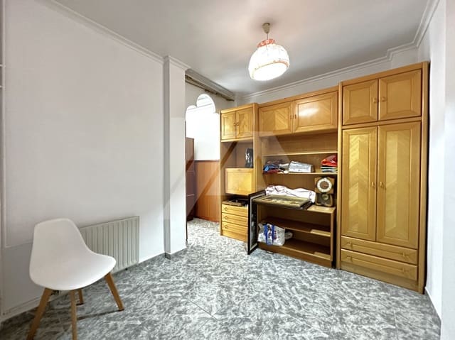 3 soverom Hus til salgs i Teulada Pueblo, Teulada-Moraira med svømmebasseng - € 290 000 (Ref: 8371370)