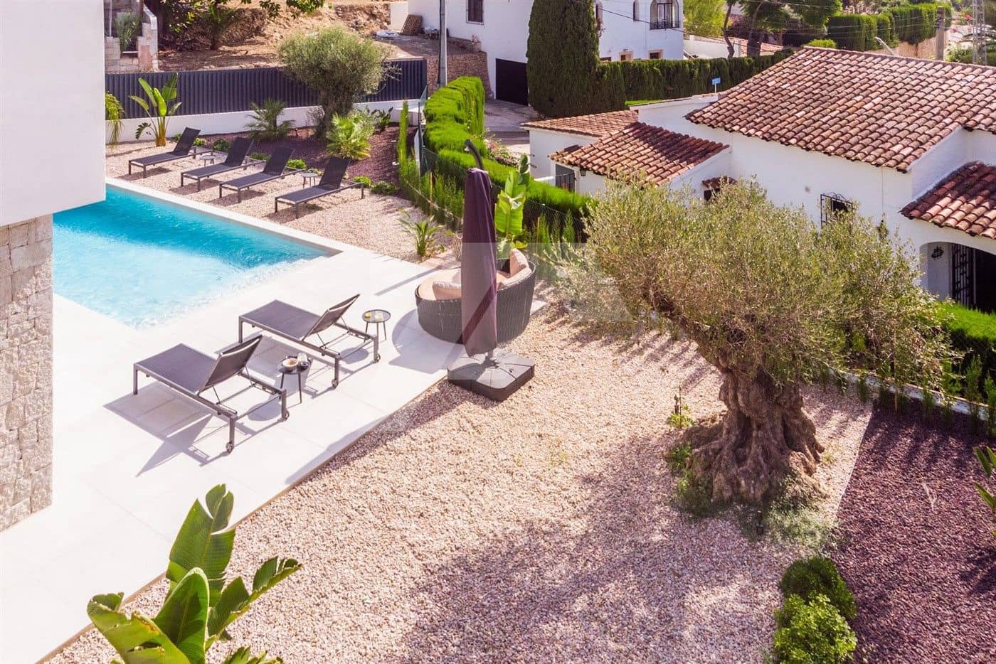 4 makuuhuone Huvila myytävänä paikassa Benissa - 1 250 000 € (Ref: 8506221)