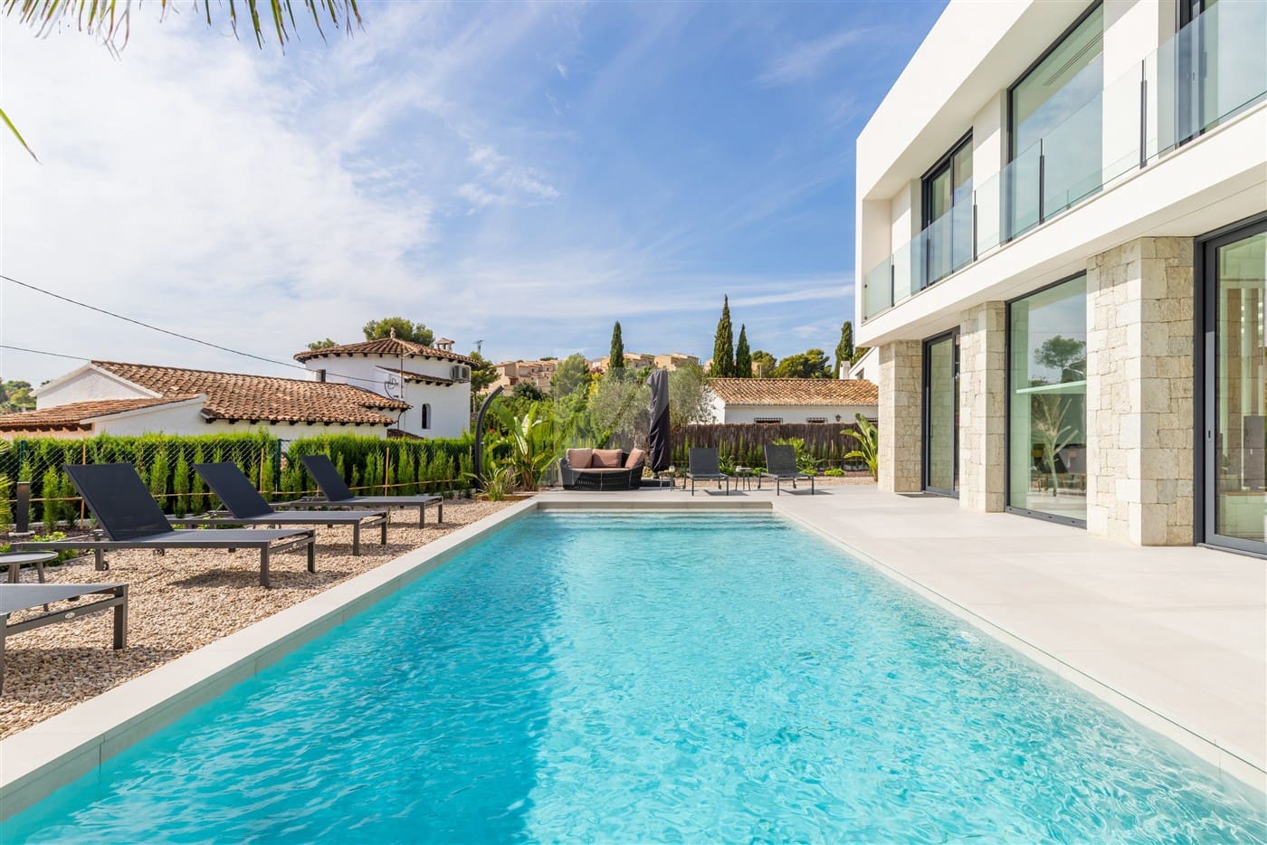 4 makuuhuone Huvila myytävänä paikassa Benissa - 1 250 000 € (Ref: 8506221)