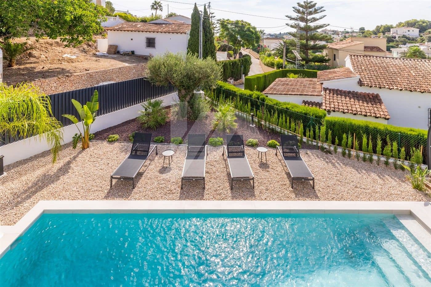 4 makuuhuone Huvila myytävänä paikassa Benissa - 1 250 000 € (Ref: 8506221)