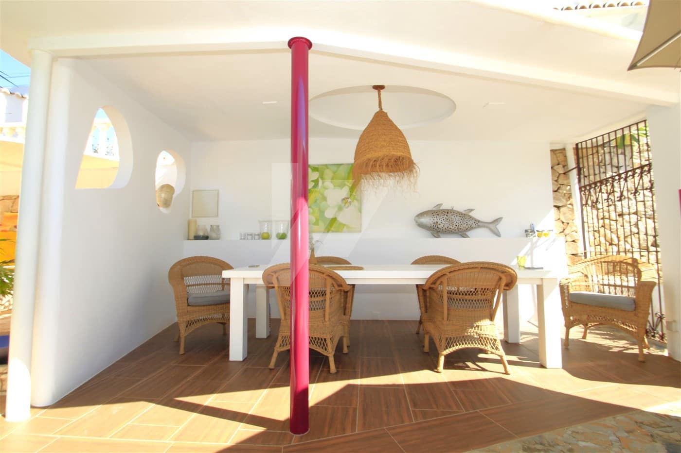 1 soveværelse Villa til salg i Benissa med swimmingpool garage - € 695.000 (Ref: 8548177)