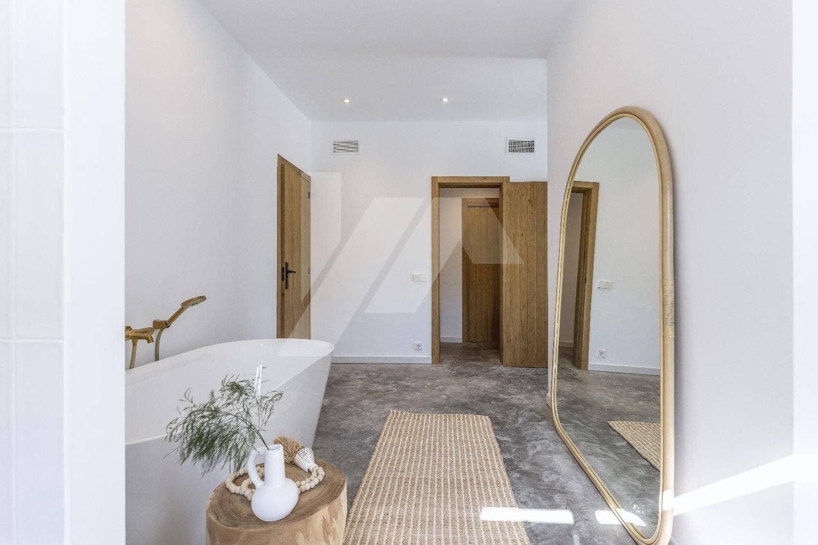 3 soveværelse Villa til salg i Pinosol med swimmingpool garage - € 1.200.000 (Ref: 8635450)