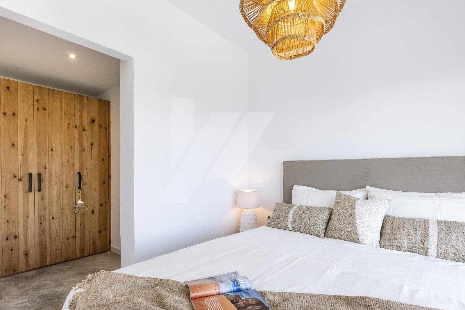 3 soveværelse Villa til salg i Pinosol med swimmingpool garage - € 1.200.000 (Ref: 8635450)