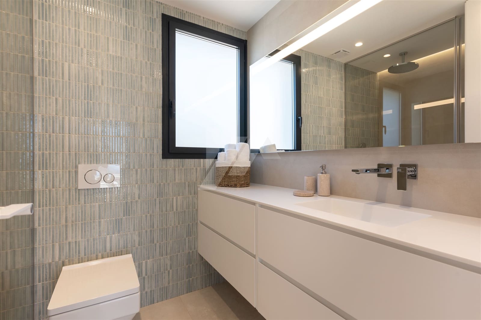 3 Zimmer Villa zu verkaufen in Cumbre del Sol mit Pool Garage - 2.195.000 € (Ref: 8635453)