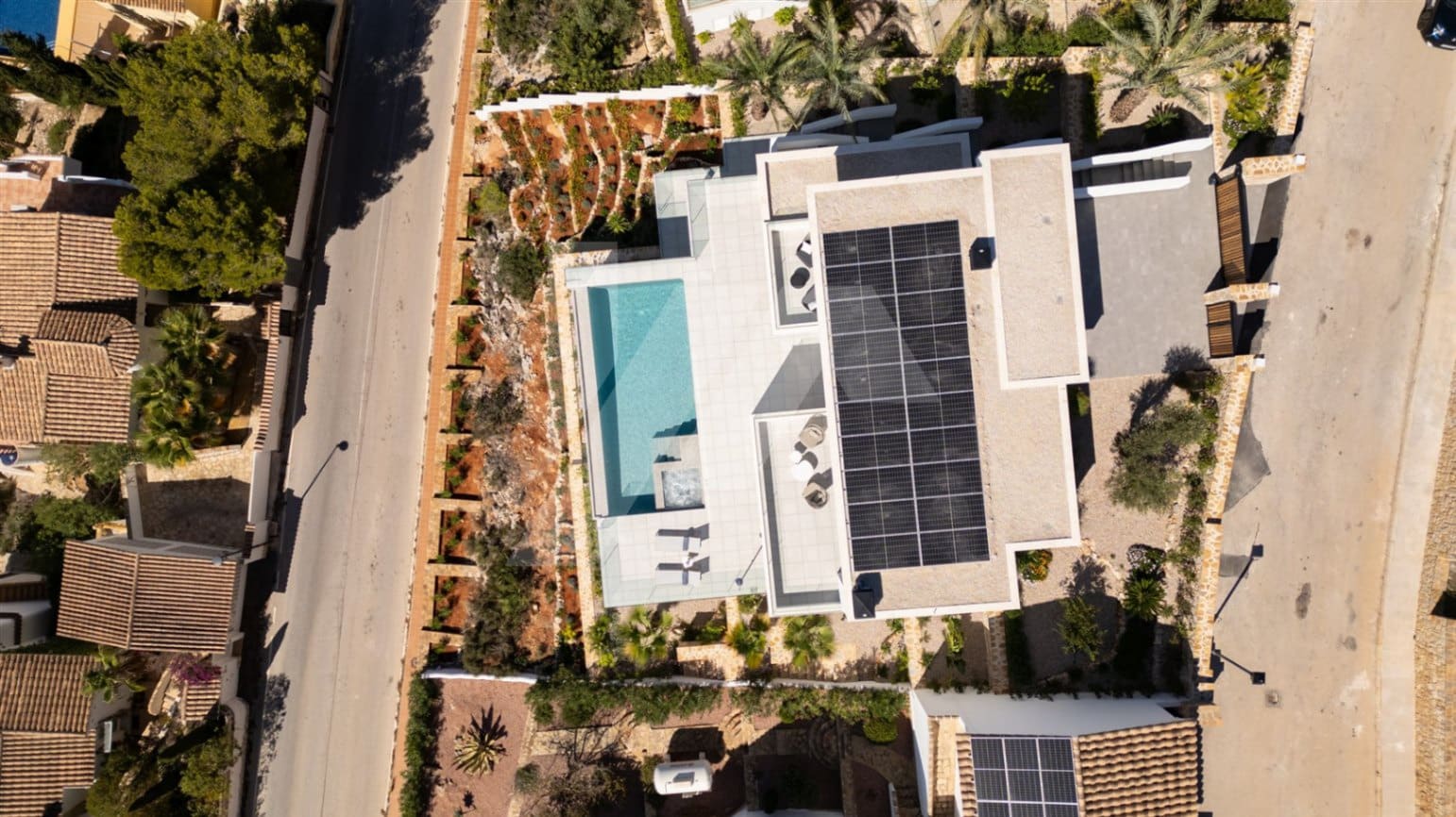 3 Zimmer Villa zu verkaufen in Cumbre del Sol mit Pool Garage - 2.195.000 € (Ref: 8635453)