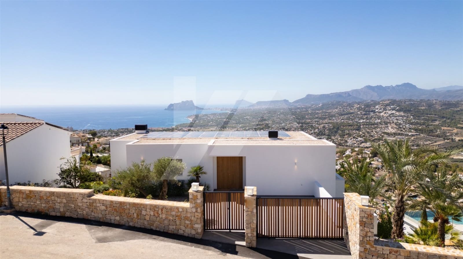 3 Zimmer Villa zu verkaufen in Cumbre del Sol mit Pool Garage - 2.195.000 € (Ref: 8635453)