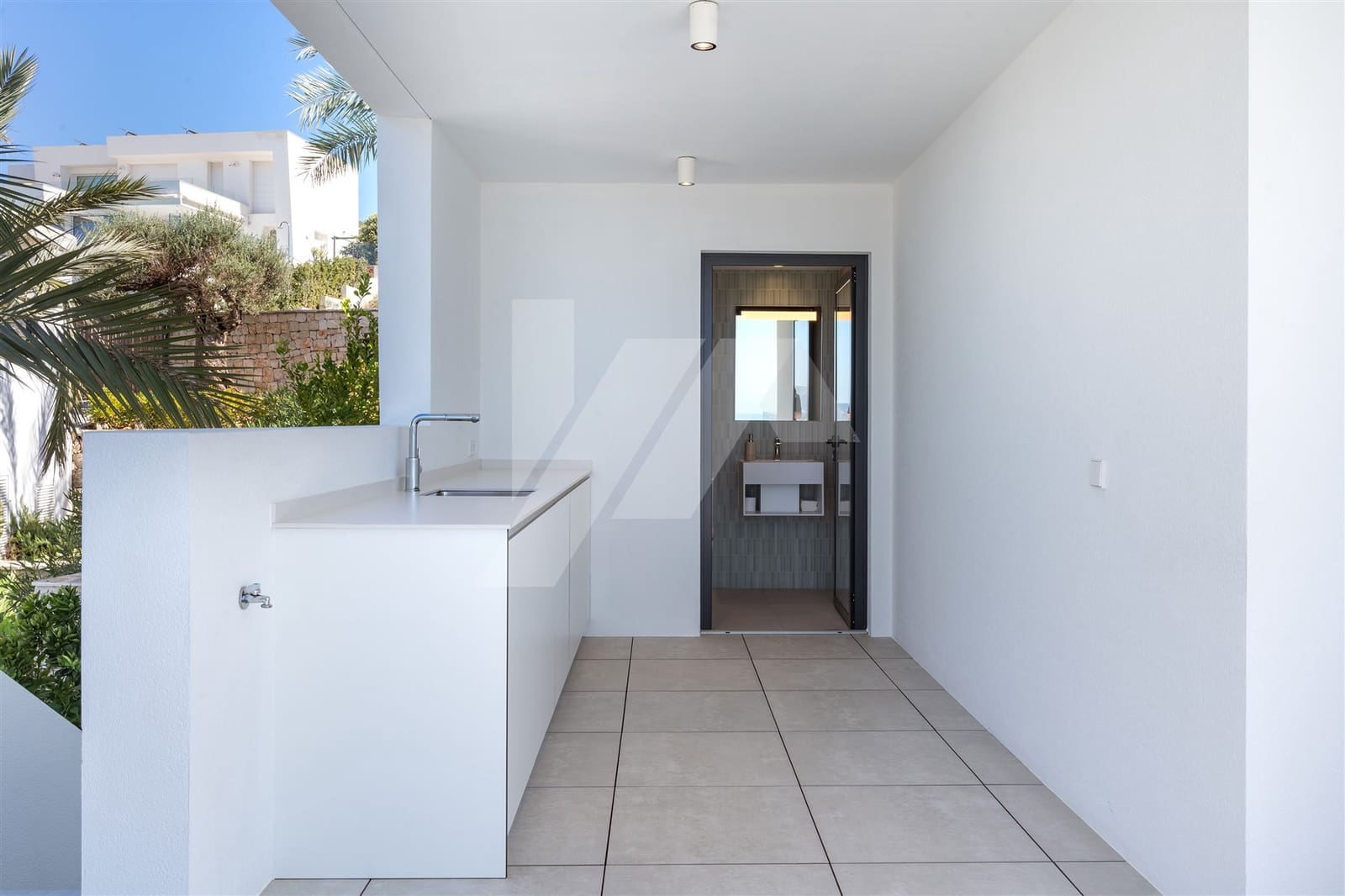 3 Zimmer Villa zu verkaufen in Cumbre del Sol mit Pool Garage - 2.195.000 € (Ref: 8635453)