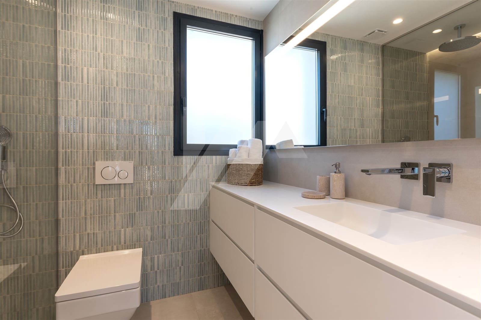 3 Zimmer Villa zu verkaufen in Cumbre del Sol mit Pool Garage - 2.195.000 € (Ref: 8635453)