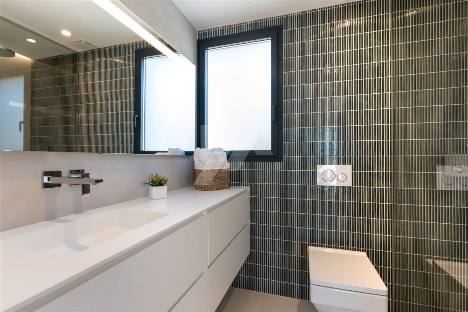 3 Zimmer Villa zu verkaufen in Cumbre del Sol mit Pool Garage - 2.195.000 € (Ref: 8635453)