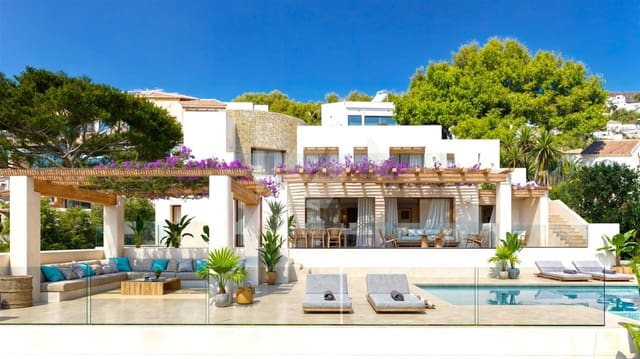 5 bedroom Villa for sale in Moravit - Cap Blanc, Teulada-Moraira with pool garage - € 2,890,000 (Ref: 8664426)