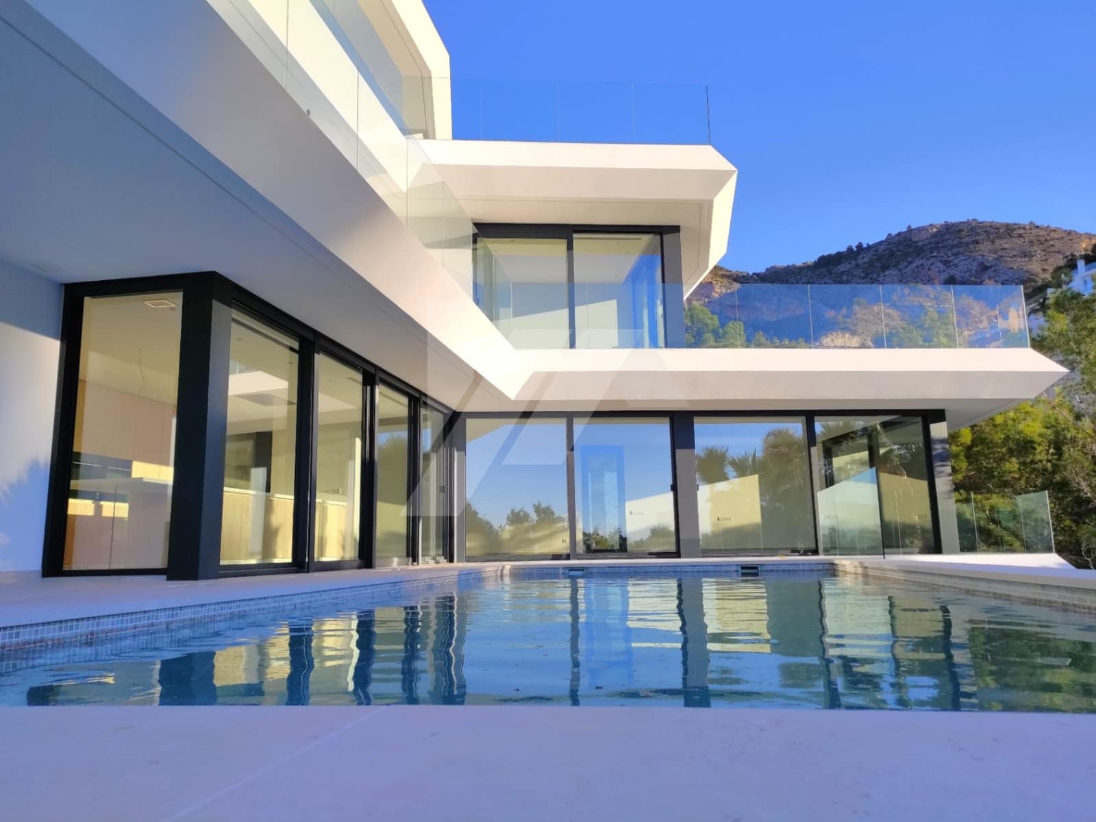 4 Zimmer Villa zu verkaufen in Altea la Vella mit Pool Garage - 2.250.000 € (Ref: 8708891)