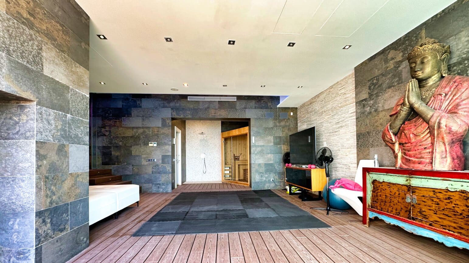 3 bedroom Villa for sale in Altea with garage - € 2,490,000 (Ref: 8708902)