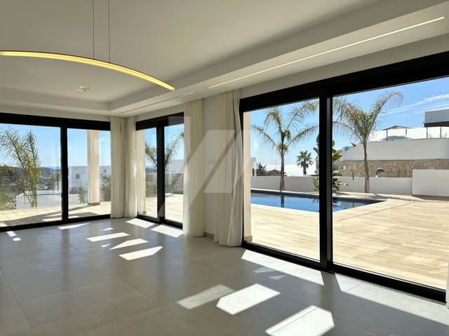 3 sypialnia Willa na sprzedaż w Benimeit - Tabaira, Teulada-Moraira z basenem garażem - 2 250 000 € (Ref: 8728709)