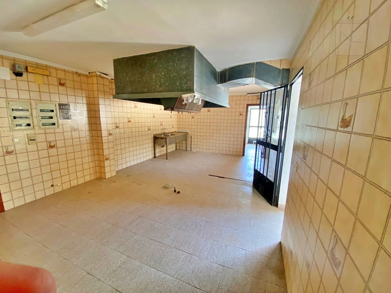 3 bedroom Villa for sale in Moraira with garage - € 1,125,000 (Ref: 8742493)