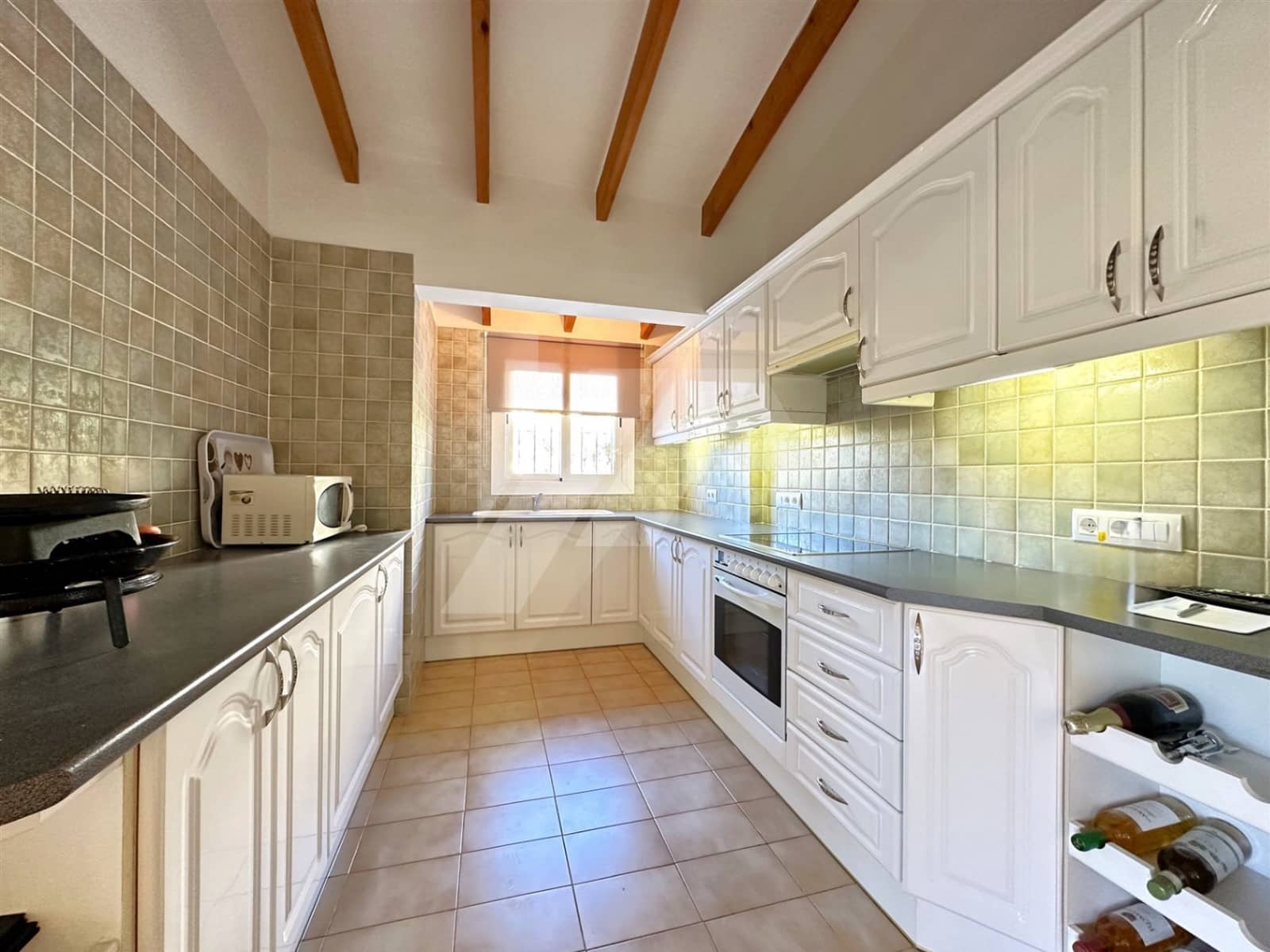 3 soverom Villa til salgs i Benissa med svømmebasseng garasje - € 675 000 (Ref: 8769426)