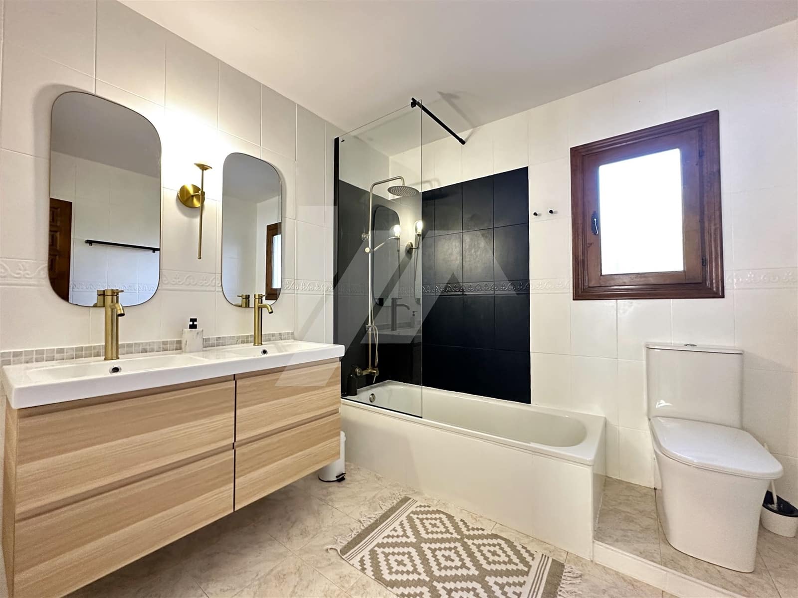 3 slaapkamer Villa te koop in Moraira met zwembad - € 963.000 (Ref: 8769549)