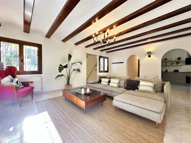 3 slaapkamer Villa te koop in Moravit - Cap Blanc, Teulada-Moraira met zwembad - € 963.000 (Ref: 8769549)