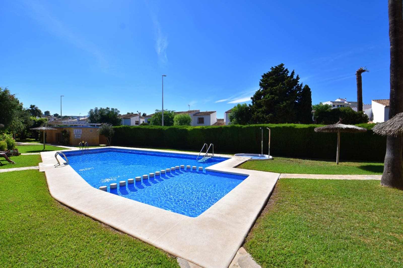 3 soveværelse Lejlighed til salg i Arenal med swimmingpool garage - € 398.000 (Ref: 8811020)