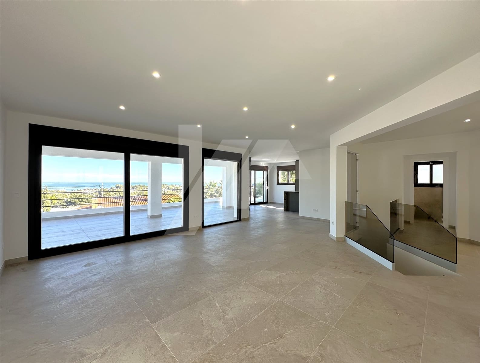 Chalet de 4 habitaciones en Dénia en venta con piscina garaje - 999.000 € (Ref: 8820787)