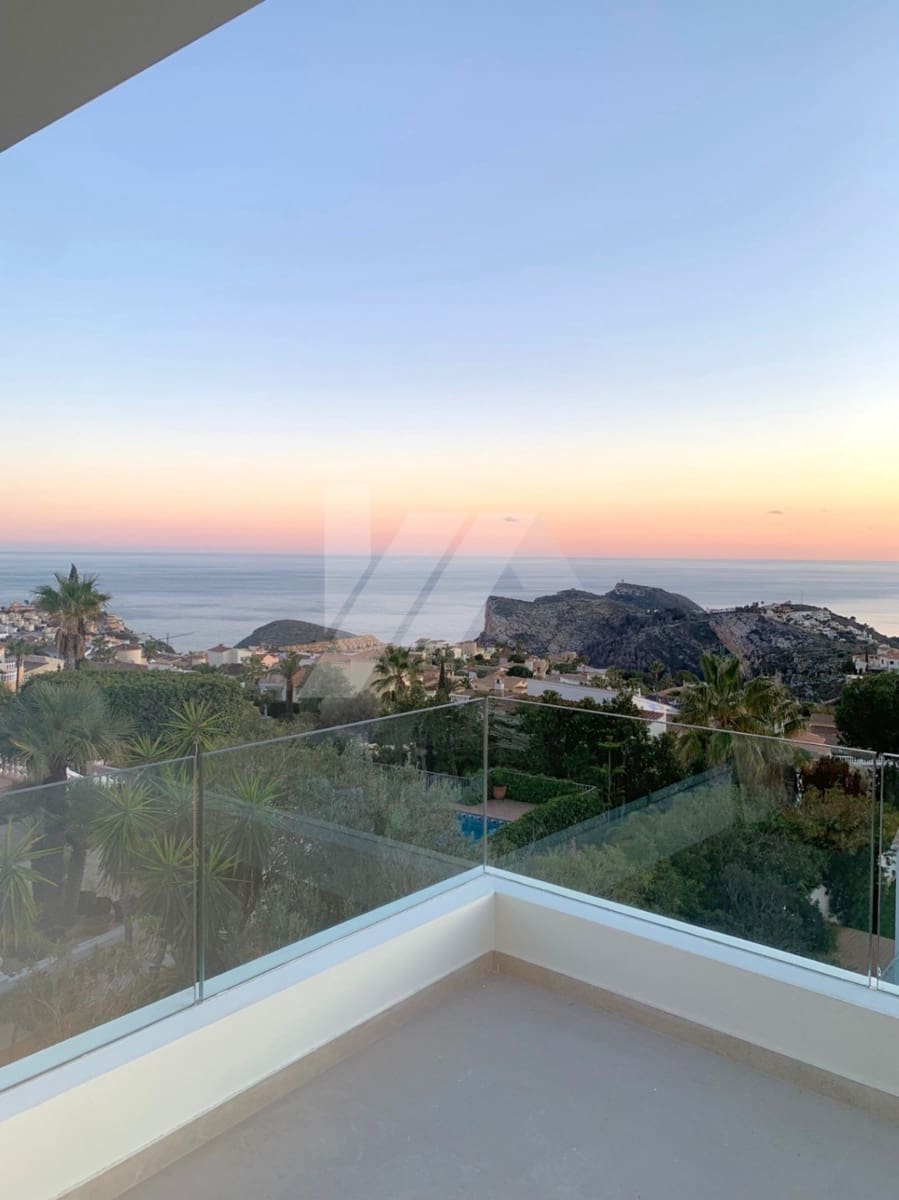 5 soveværelse Villa til salg i Cumbre del Sol med swimmingpool garage - € 2.495.000 (Ref: 8872870)