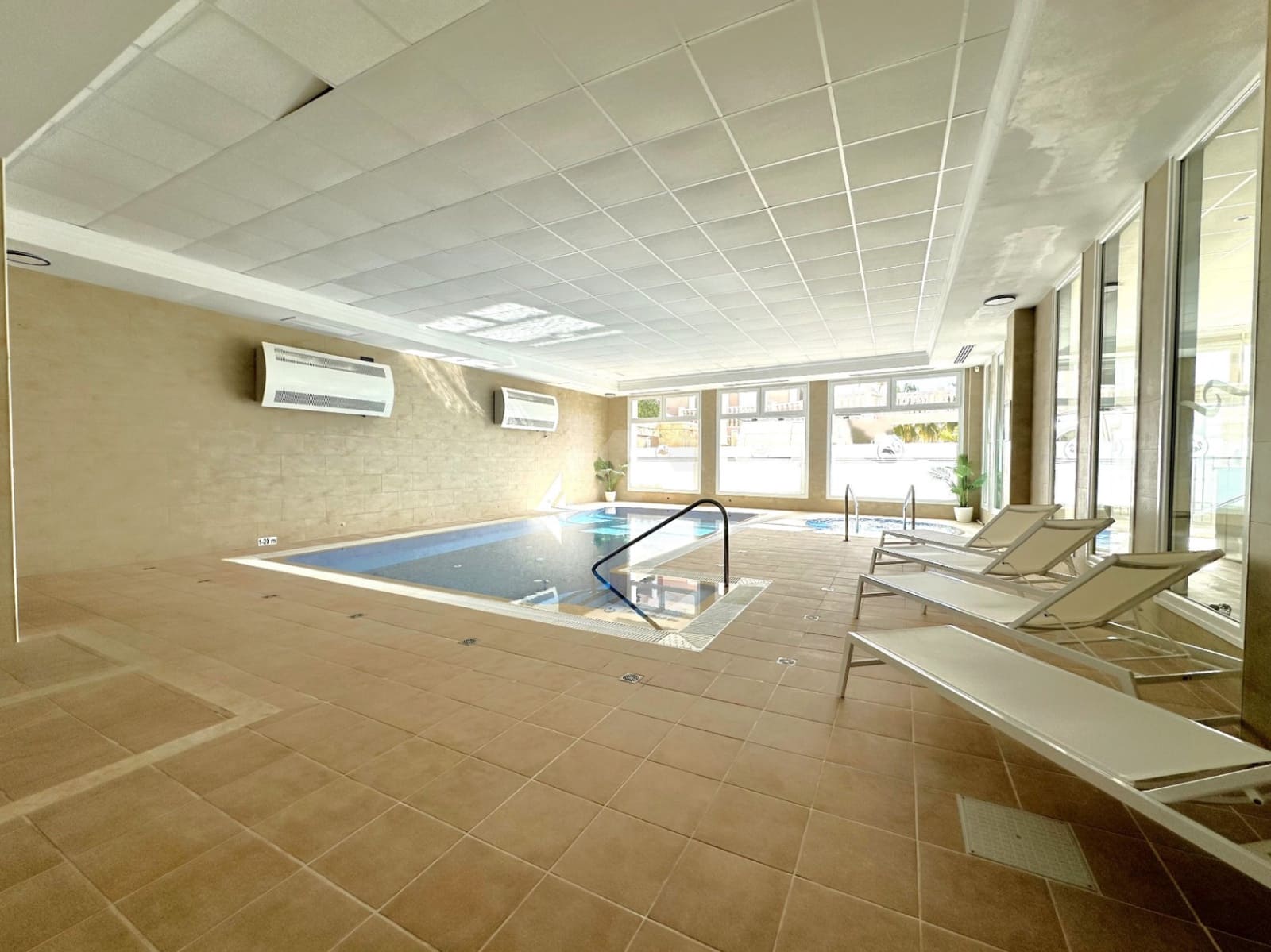 1 soveværelse Lejlighed til salg i Benissa med swimmingpool garage - € 330.000 (Ref: 8948215)