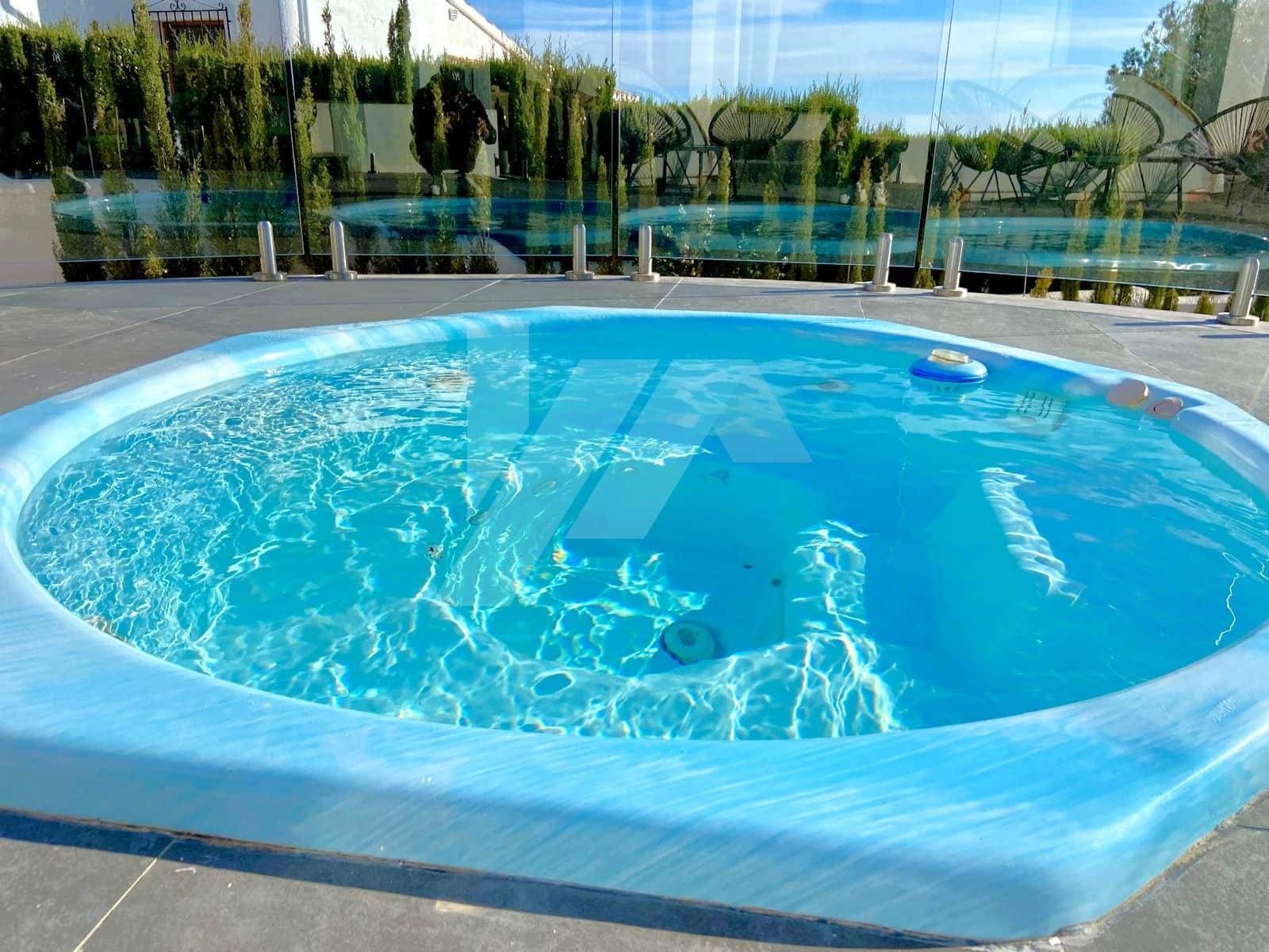 3 bedroom Villa for sale in Cumbre del Sol with pool garage - € 1,090,000 (Ref: 8948218)