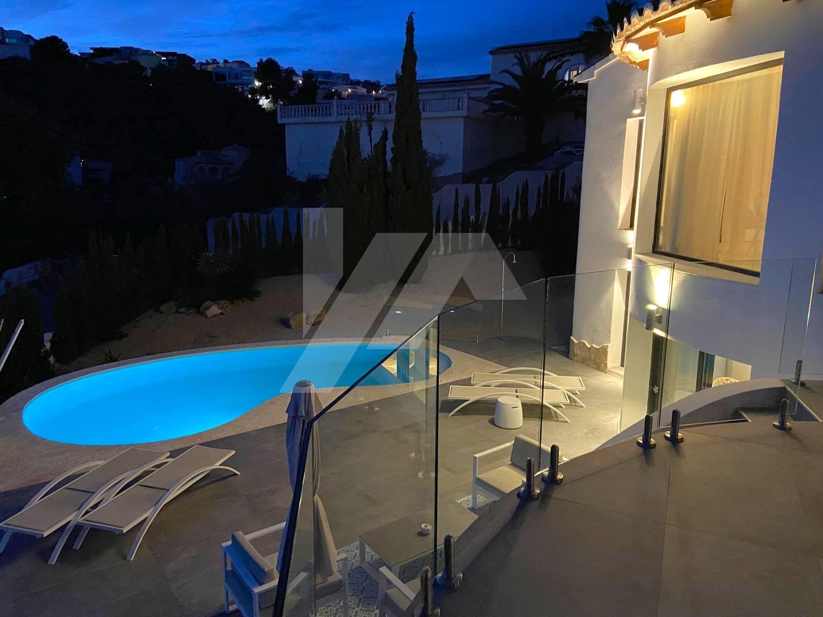 3 bedroom Villa for sale in Cumbre del Sol with pool garage - € 1,090,000 (Ref: 8948218)