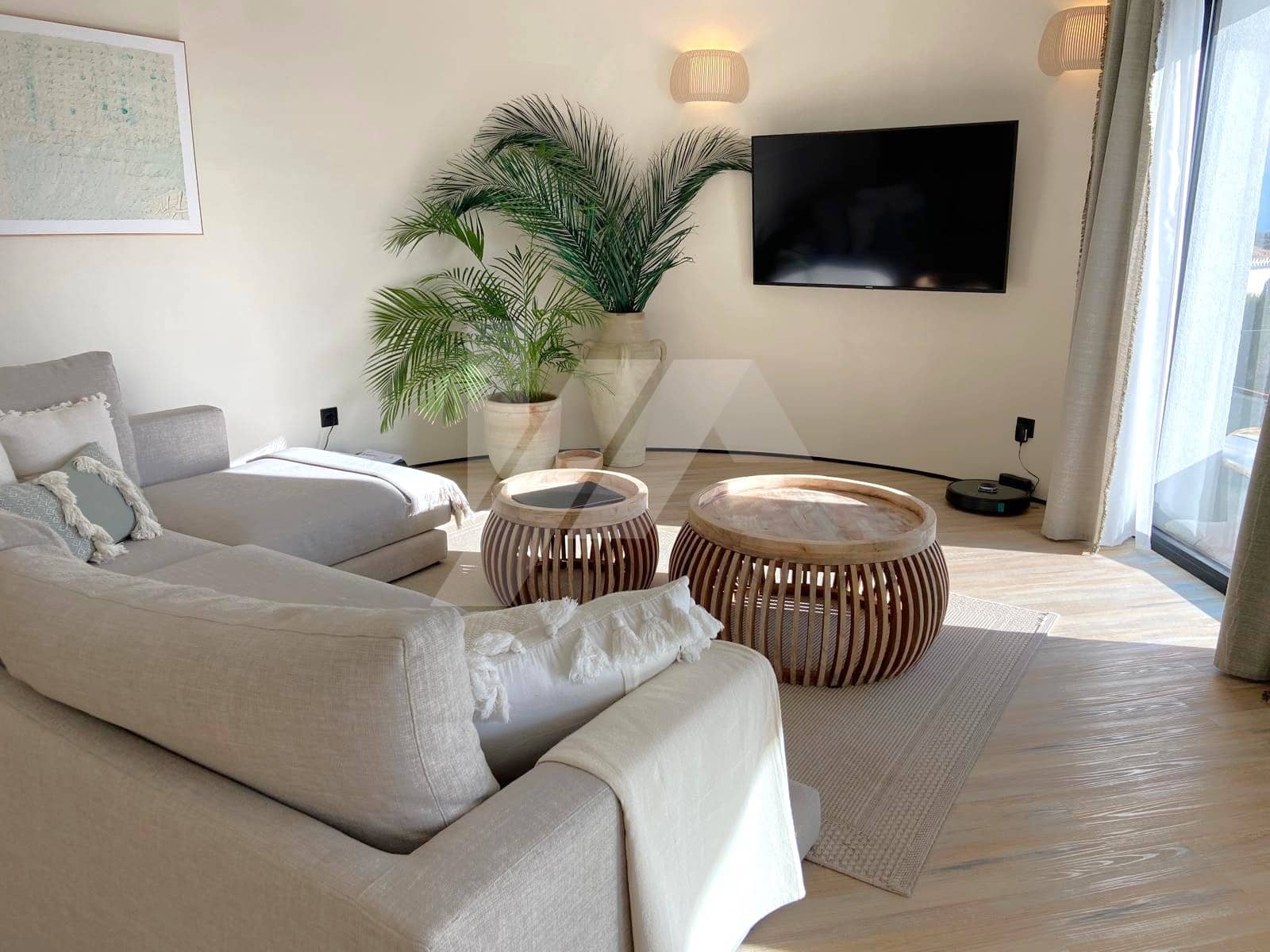 3 bedroom Villa for sale in Cumbre del Sol with pool garage - € 1,090,000 (Ref: 8948218)