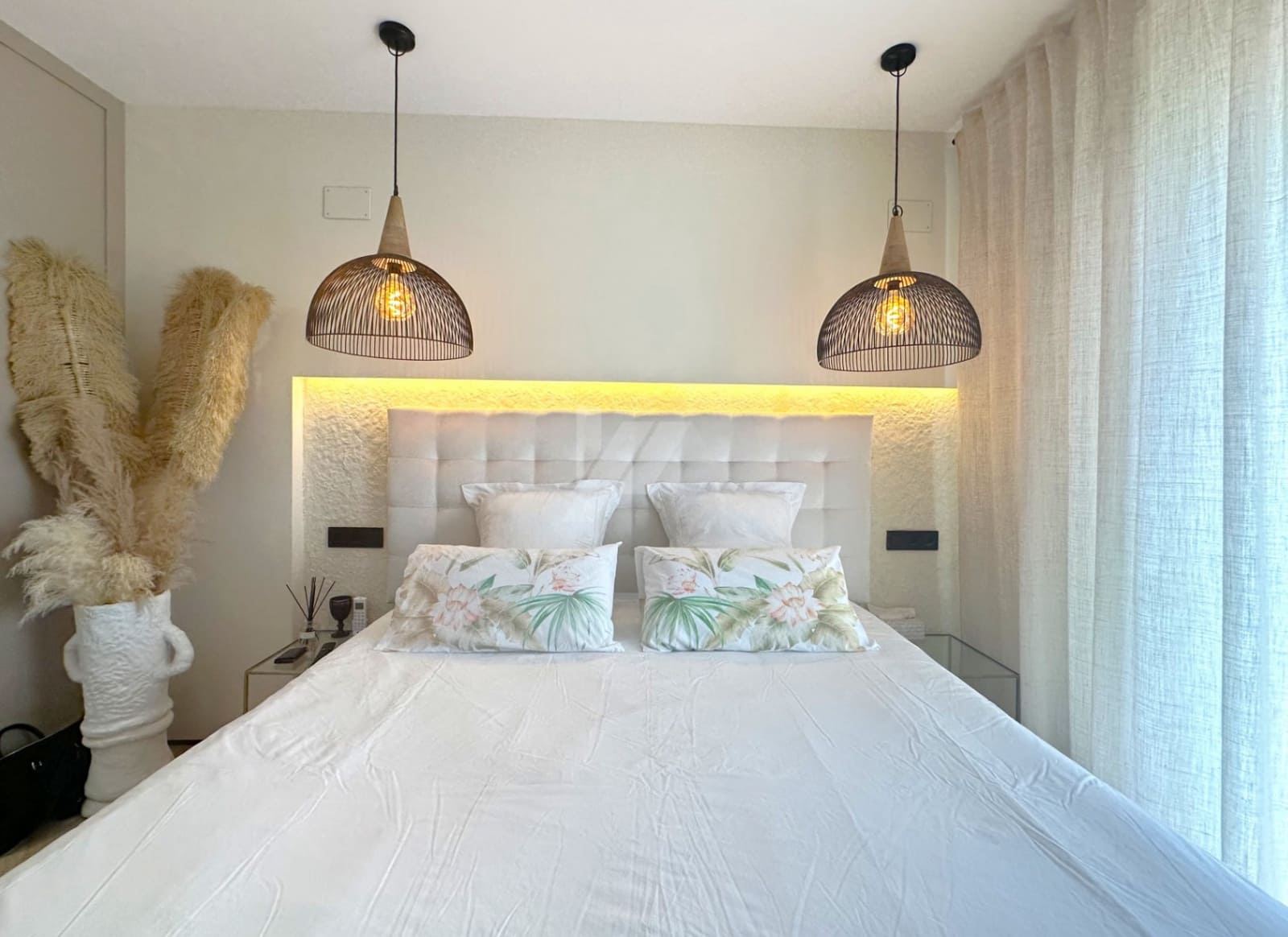 3 bedroom Villa for sale in Cumbre del Sol with pool garage - € 1,090,000 (Ref: 8948218)