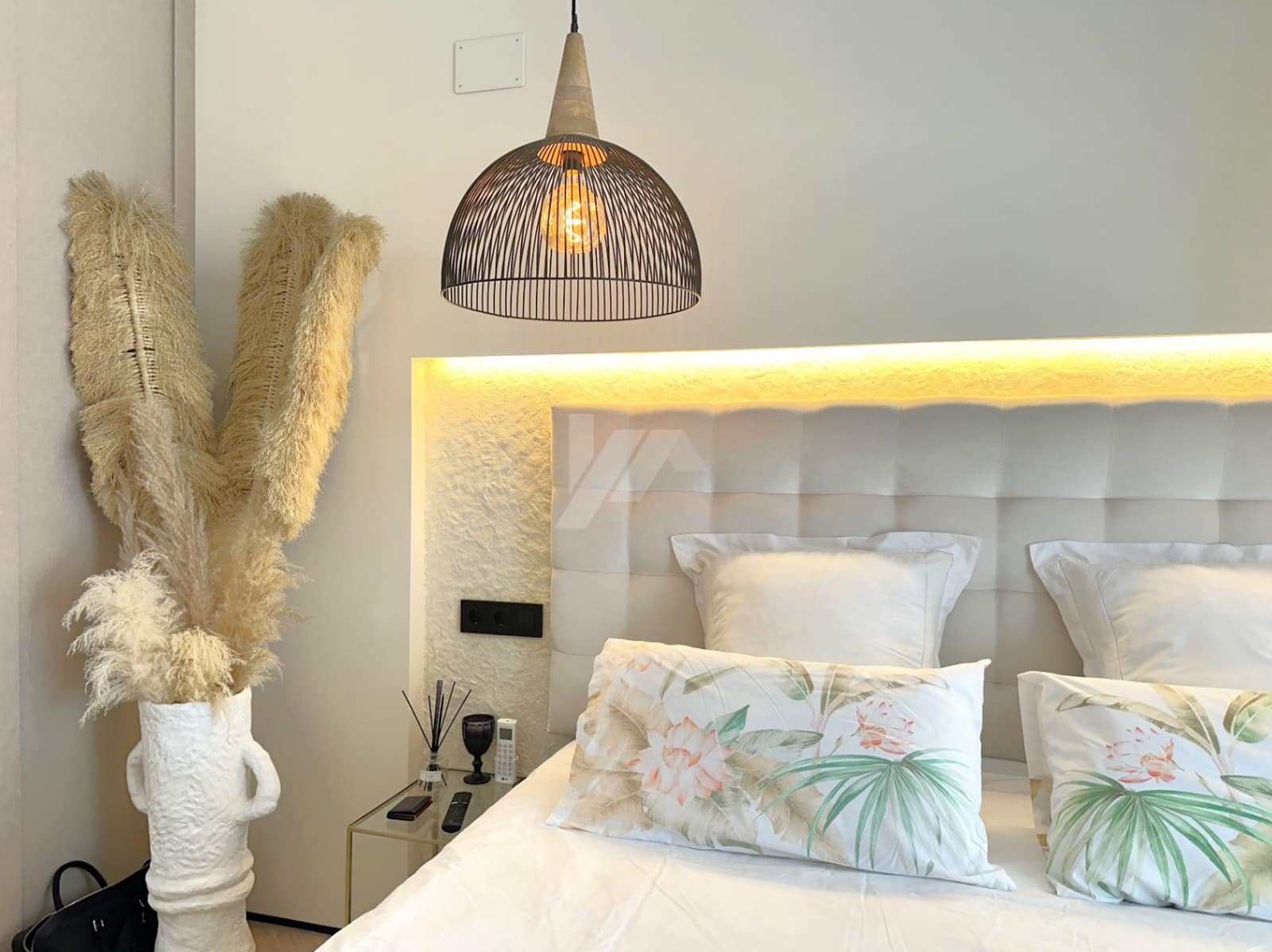 3 bedroom Villa for sale in Cumbre del Sol with pool garage - € 1,090,000 (Ref: 8948218)