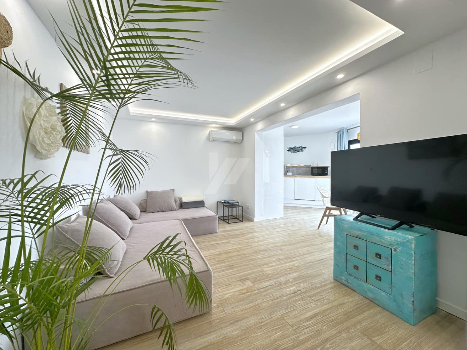 3 bedroom Villa for sale in Cumbre del Sol with pool garage - € 1,090,000 (Ref: 8948218)