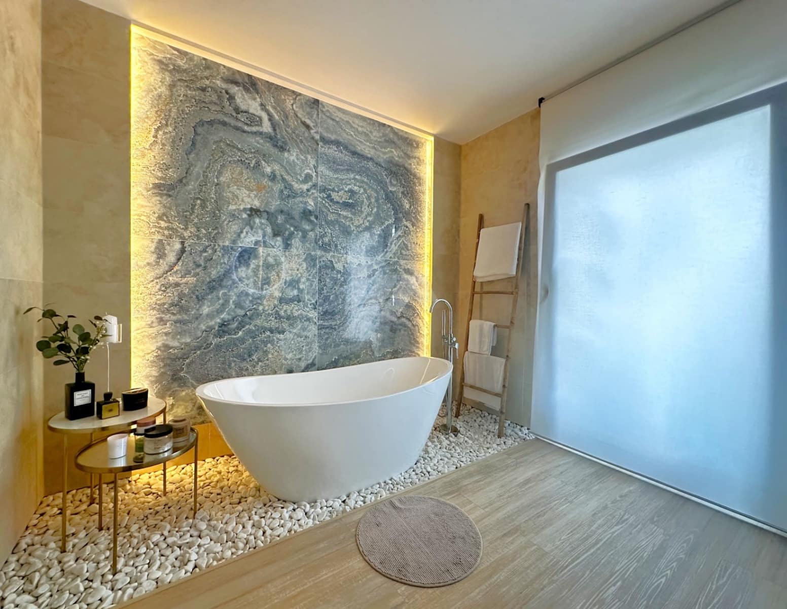 3 bedroom Villa for sale in Cumbre del Sol with pool garage - € 1,090,000 (Ref: 8948218)