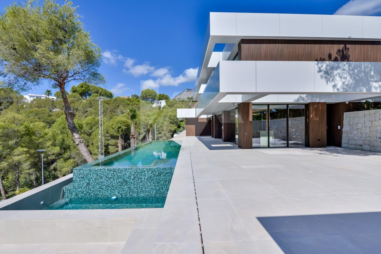 4 sypialnia Willa na sprzedaż w Altea la Vella z basenem garażem - 2 795 000 € (Ref: 8948219)