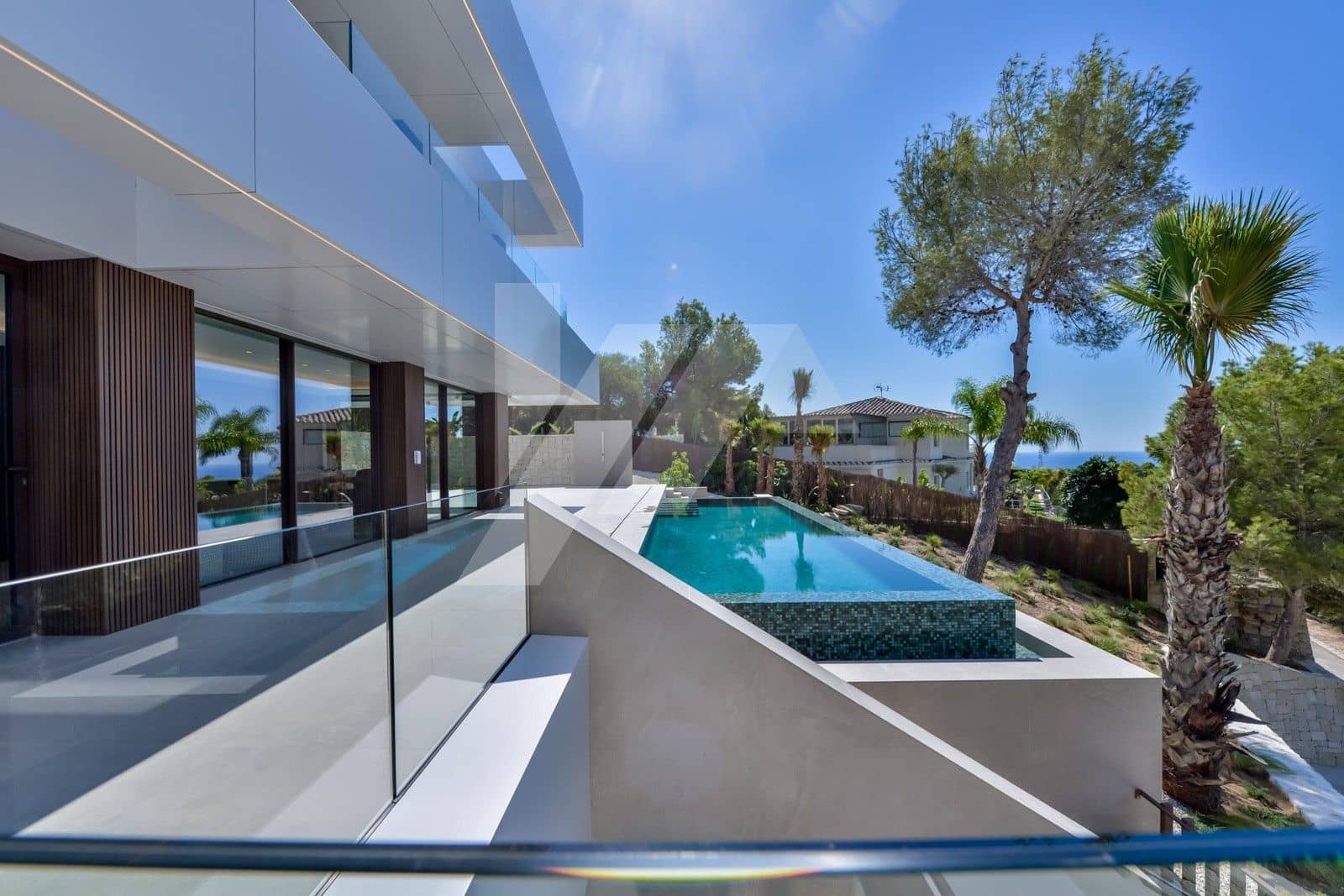 4 sypialnia Willa na sprzedaż w Altea la Vella z basenem garażem - 2 795 000 € (Ref: 8948219)