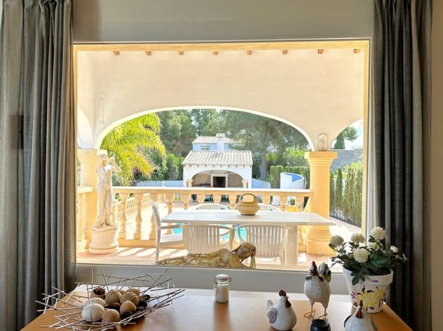 4 camera da letto Villa in vendita in Pinar del Advocat - Cometa, Teulada-Moraira con piscina garage - 690.000 € (Rif: 8971348)