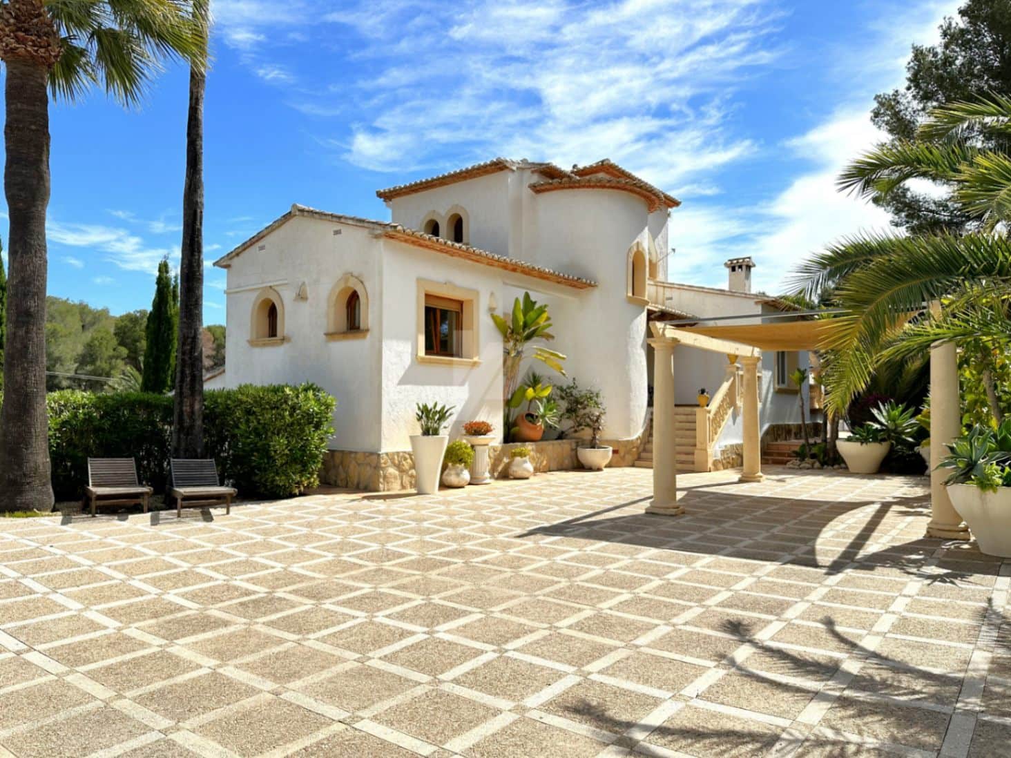 4 sypialnia Willa na sprzedaż w Moraira z basenem garażem - 690 000 € (Ref: 8971348)