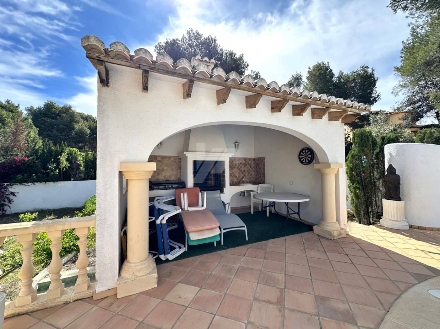 4 sypialnia Willa na sprzedaż w Moraira z basenem garażem - 690 000 € (Ref: 8971348)