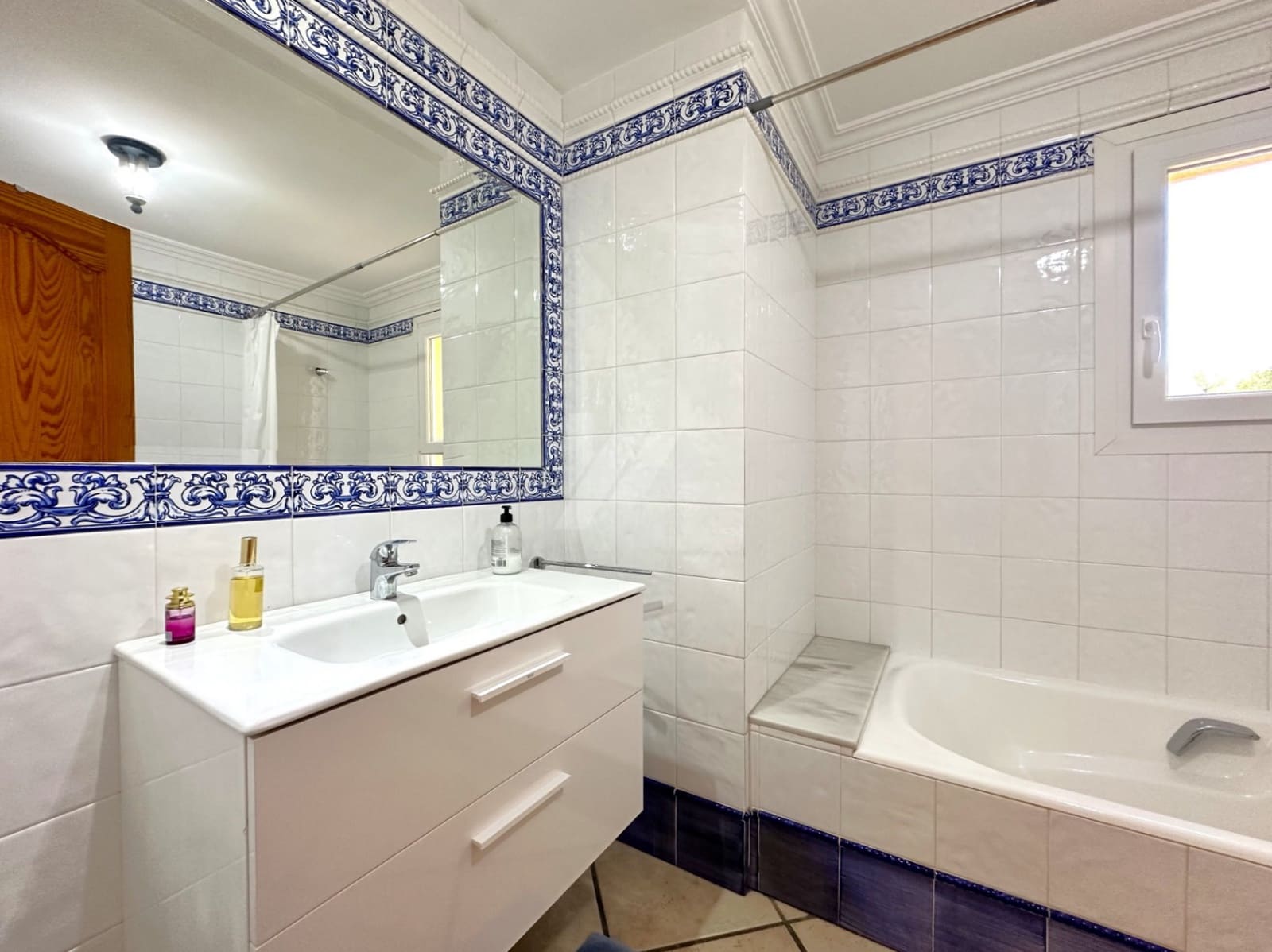 4 sypialnia Willa na sprzedaż w Moraira z basenem garażem - 690 000 € (Ref: 8971348)