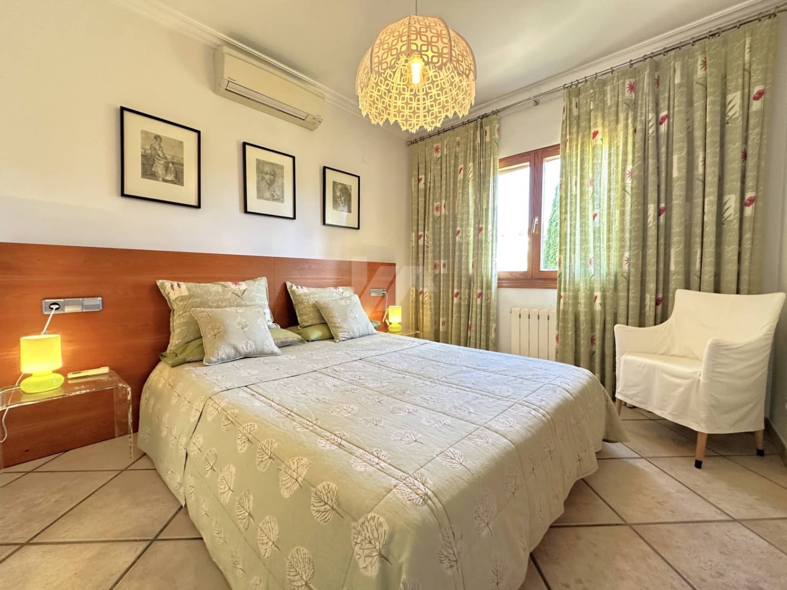 4 sypialnia Willa na sprzedaż w Moraira z basenem garażem - 690 000 € (Ref: 8971348)