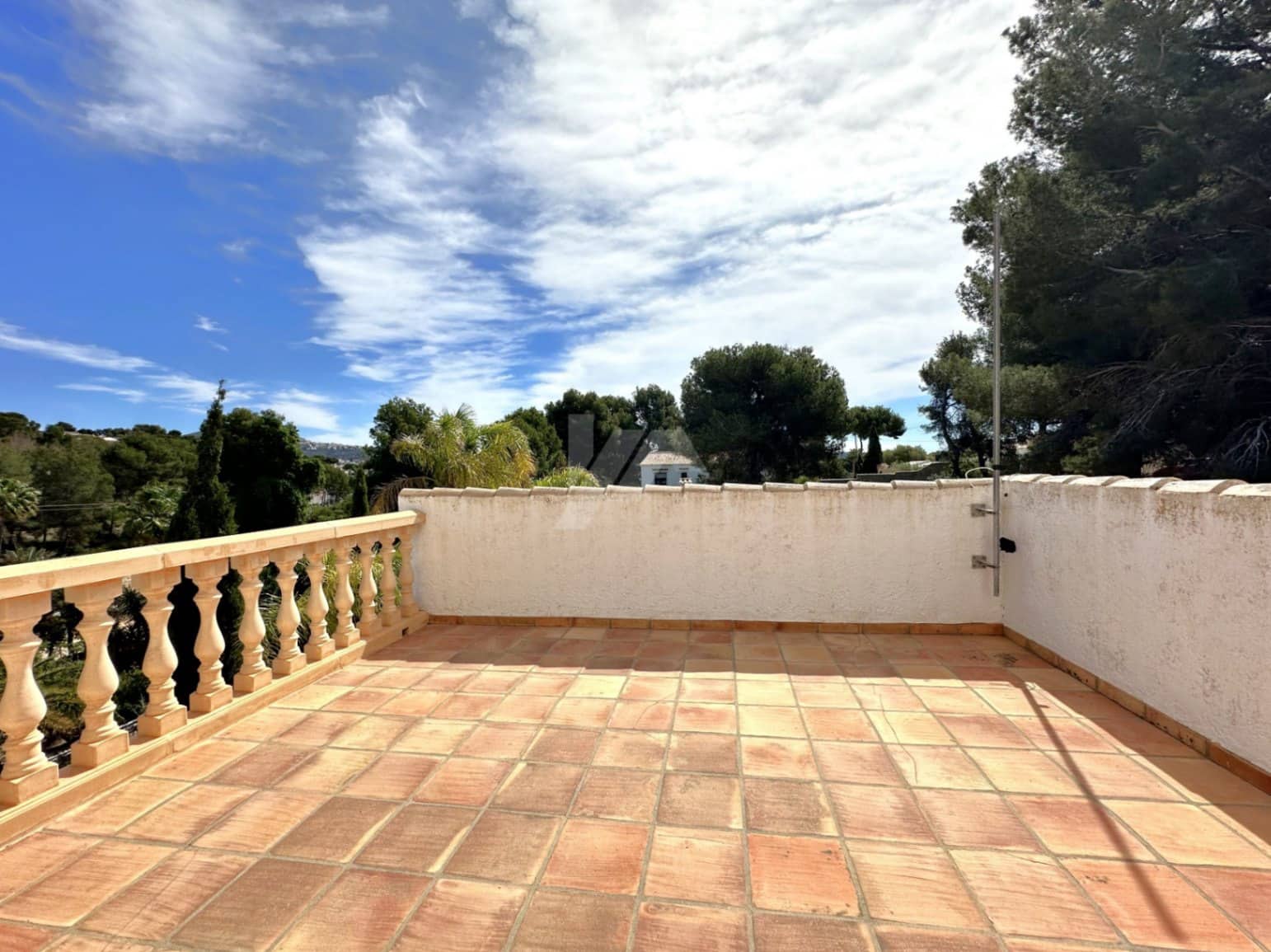 4 sypialnia Willa na sprzedaż w Moraira z basenem garażem - 690 000 € (Ref: 8971348)