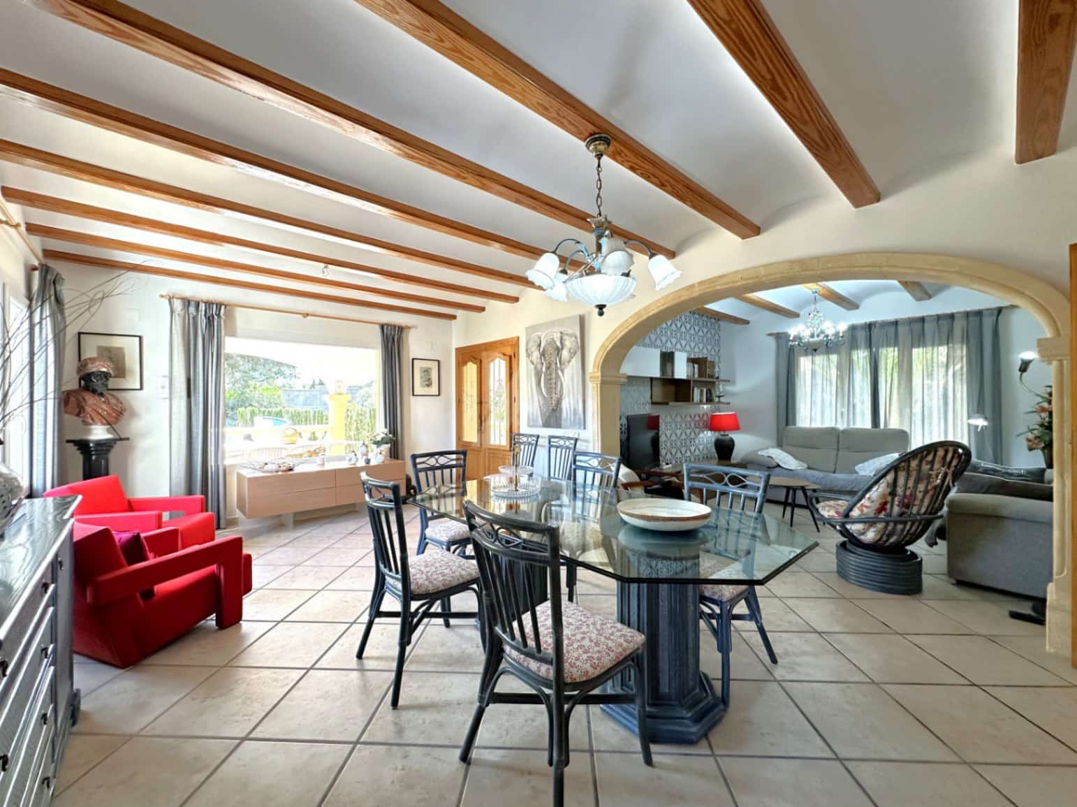 4 sypialnia Willa na sprzedaż w Moraira z basenem garażem - 690 000 € (Ref: 8971348)