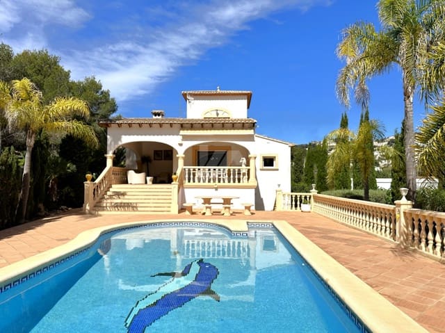 4 camera da letto Villa in vendita in Pinar del Advocat - Cometa, Teulada-Moraira con piscina garage - 690.000 € (Rif: 8971348)