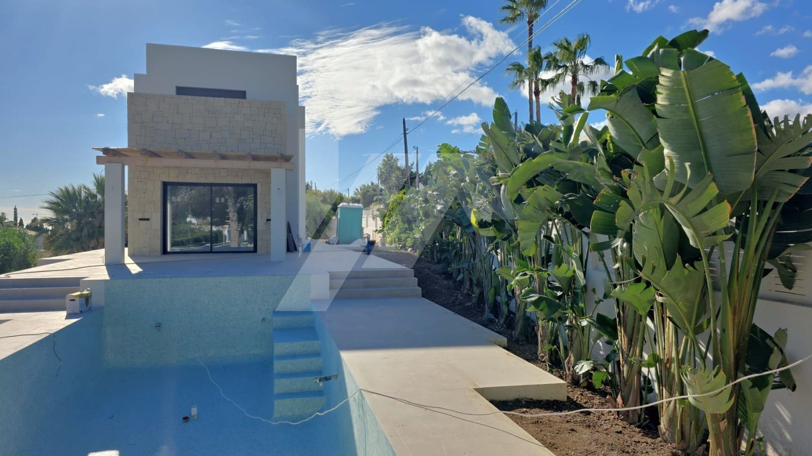 4 soverom Villa til salgs i Calpe / Calp med svømmebasseng garasje - € 1 575 000 (Ref: 8997724)