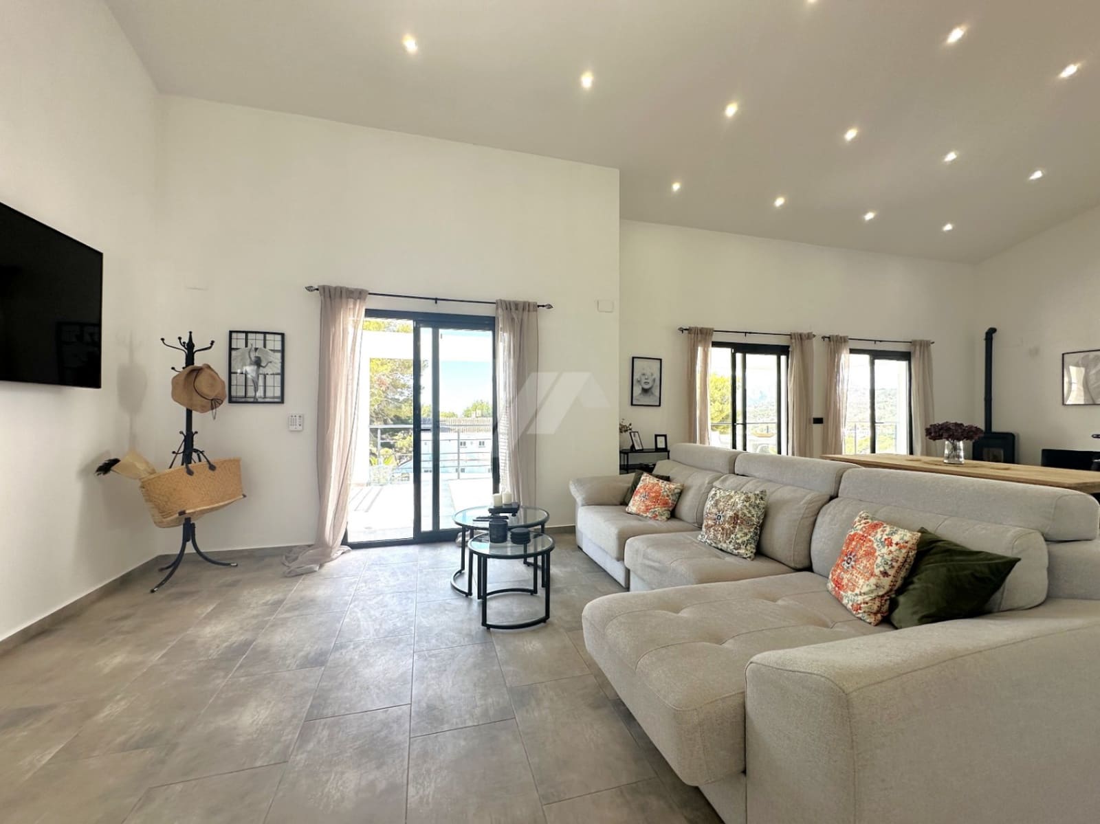 4 soveværelse Villa til salg i Benissa med swimmingpool garage - € 1.199.000 (Ref: 9030425)