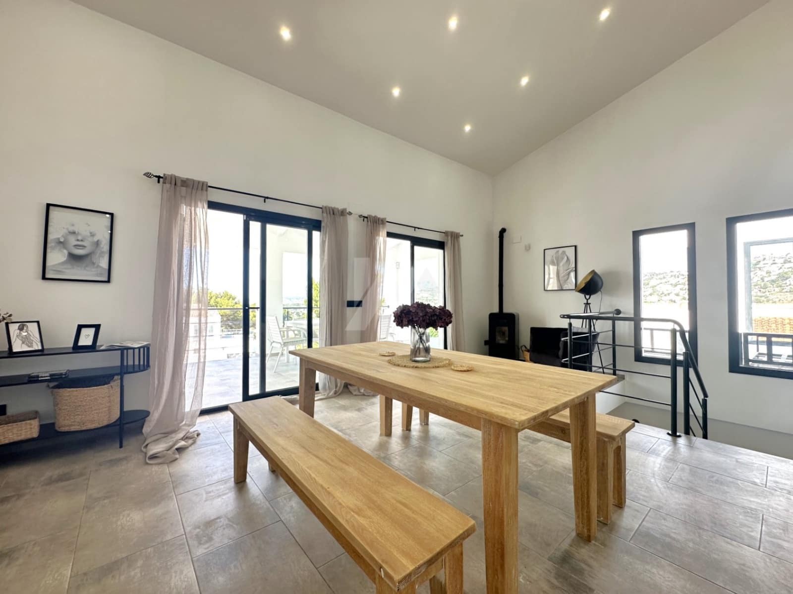 4 soveværelse Villa til salg i Benissa med swimmingpool garage - € 1.199.000 (Ref: 9030425)