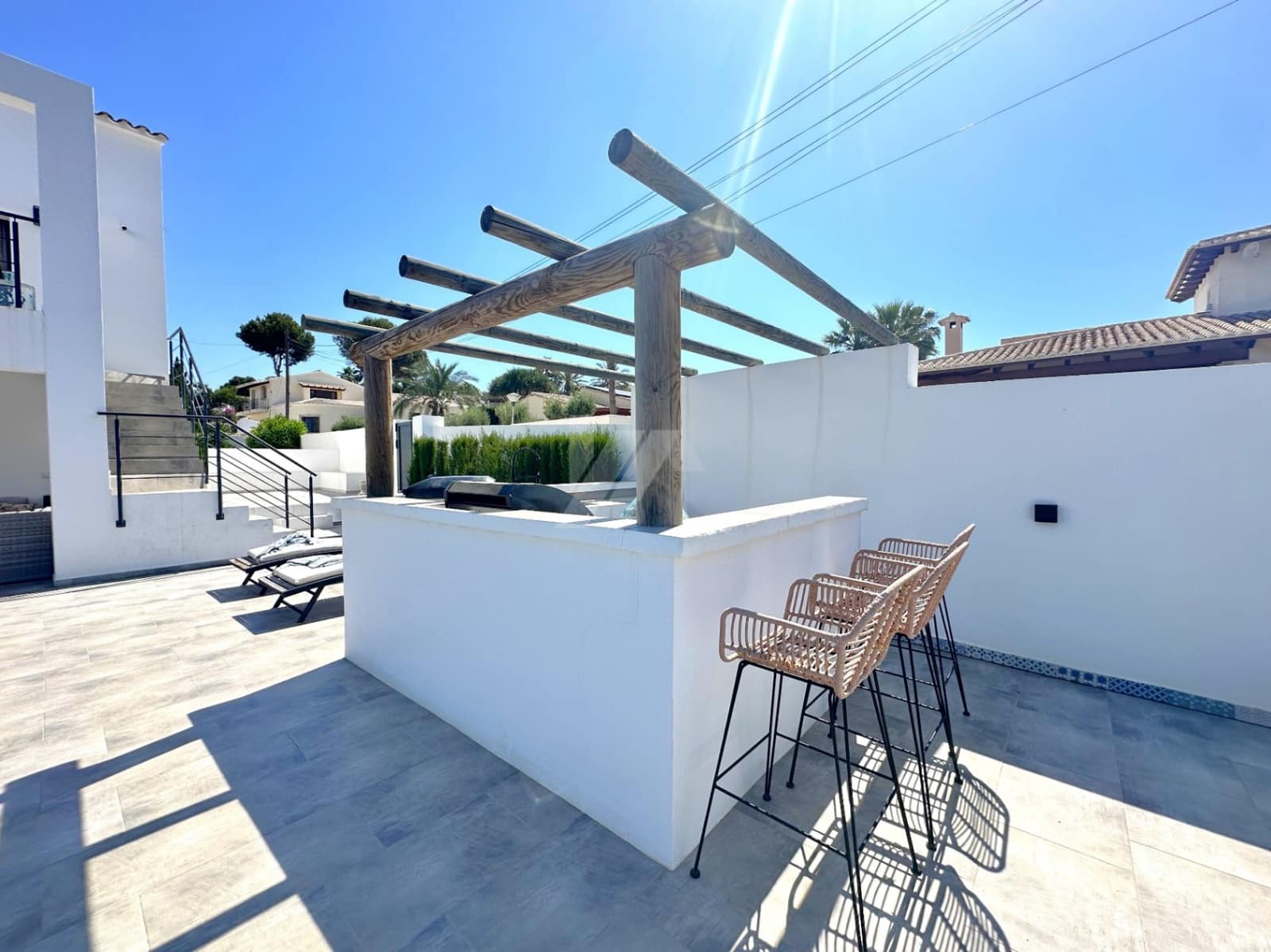 4 soveværelse Villa til salg i Benissa med swimmingpool garage - € 1.199.000 (Ref: 9030425)