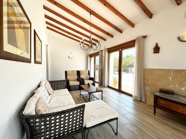 3 bedroom Finca/Country House for sale in Teulada Pueblo, Teulada-Moraira with garage - € 625,000 (Ref: 9051495)