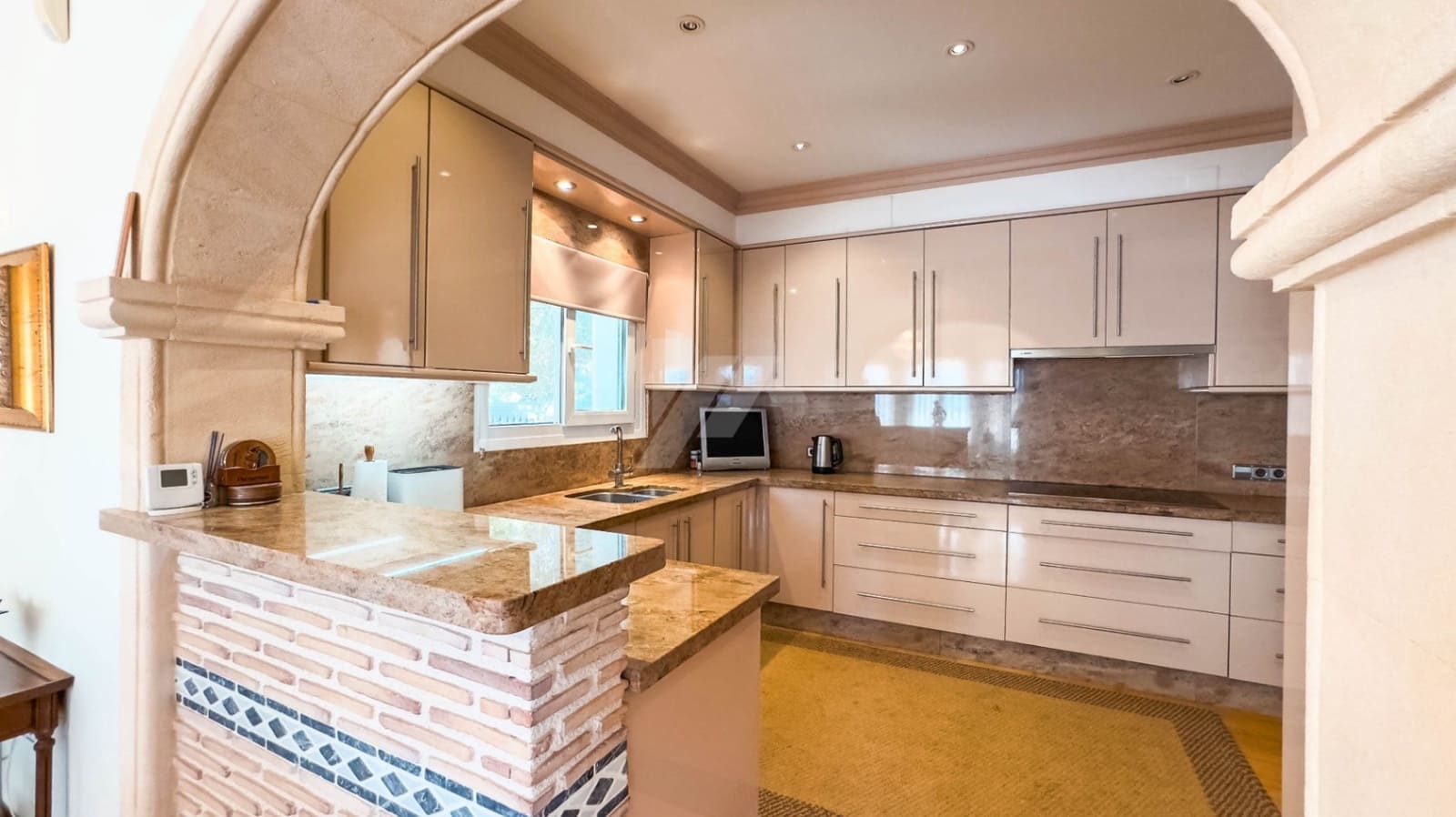 6 Zimmer Villa zu verkaufen in Moraira mit Pool Garage - 2.100.000 € (Ref: 9097399)