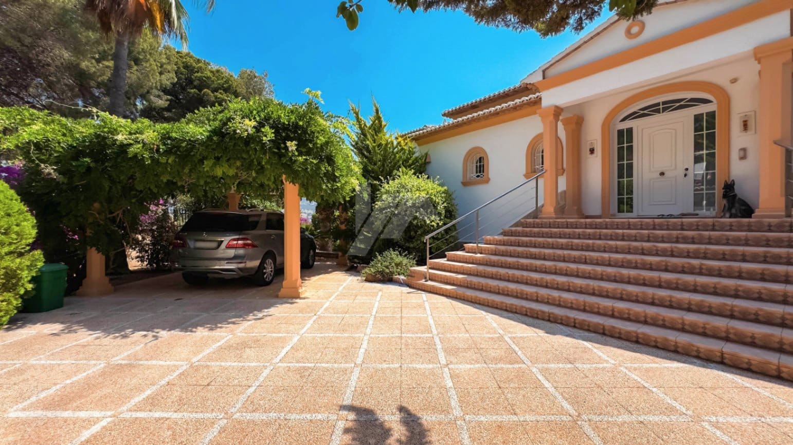6 Zimmer Villa zu verkaufen in Moraira mit Pool Garage - 2.100.000 € (Ref: 9097399)